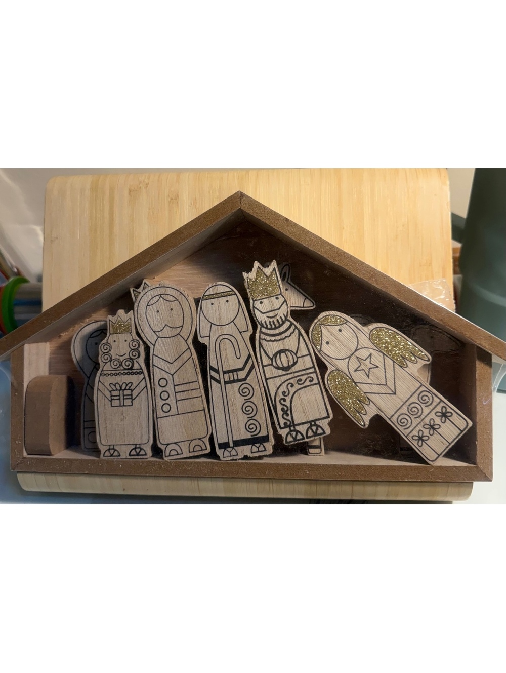 NWT Natural Wooden Nativity Scene 12 piece
